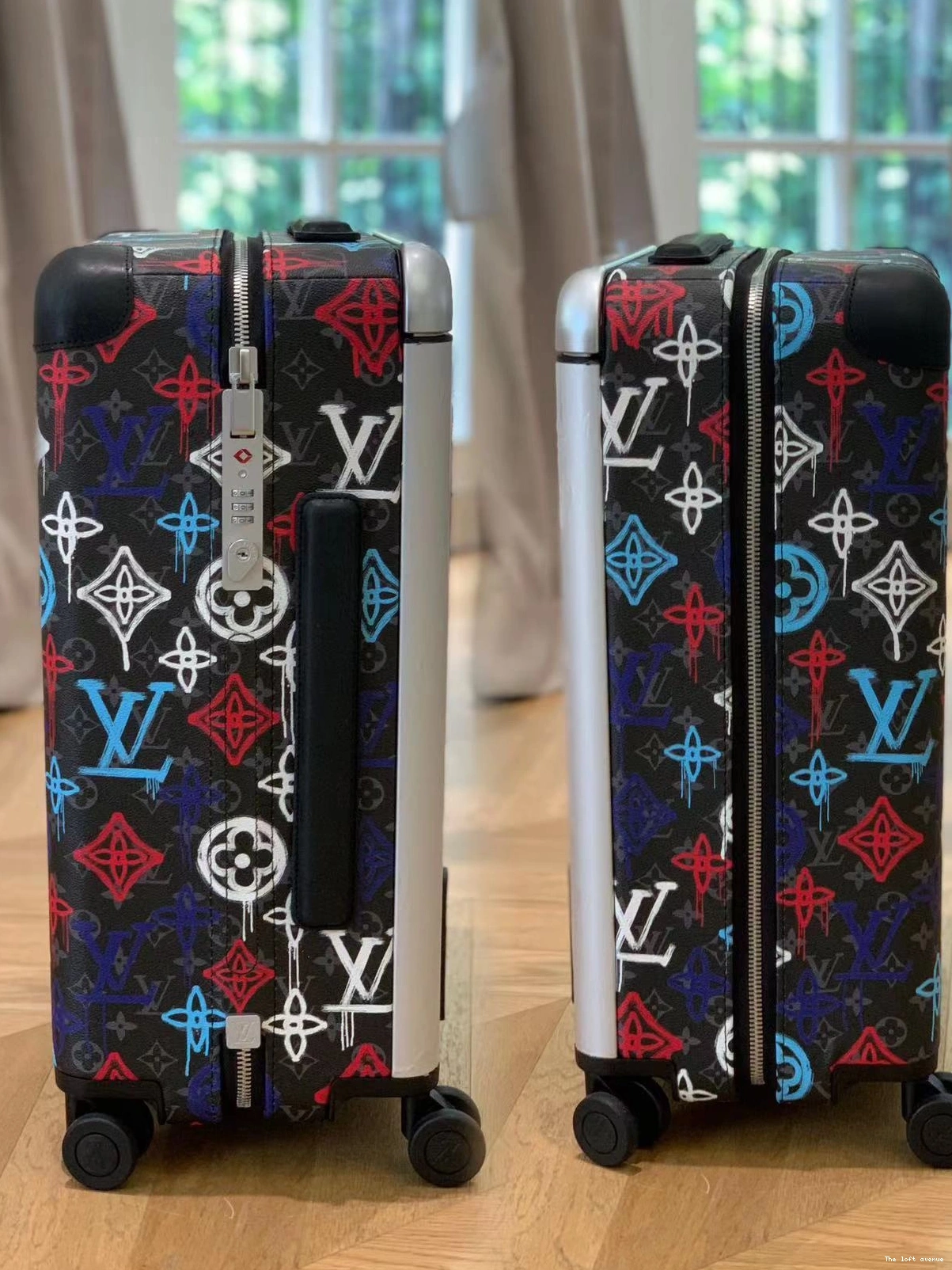CUSTOM GRAFFITI HORIZON SUITCASE 55 CABIN 37L 0823